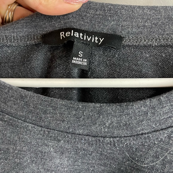 Never worn - Picture 2 of 2